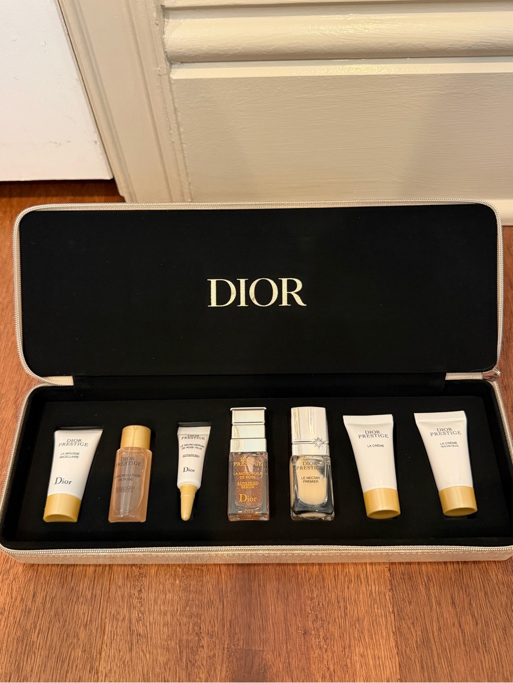 Dior Prestige skincare discovery set - Picture 5 of 11